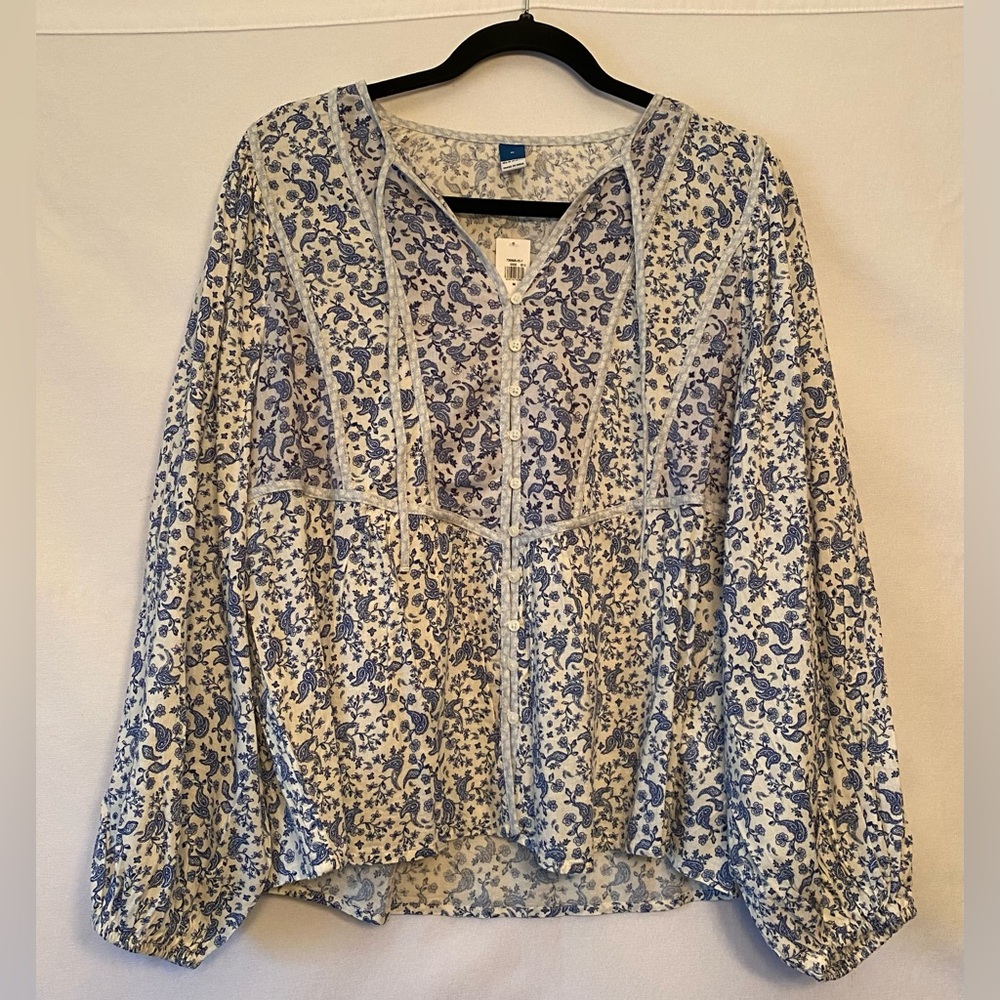 NWT Blue Floral Peasant Blouse